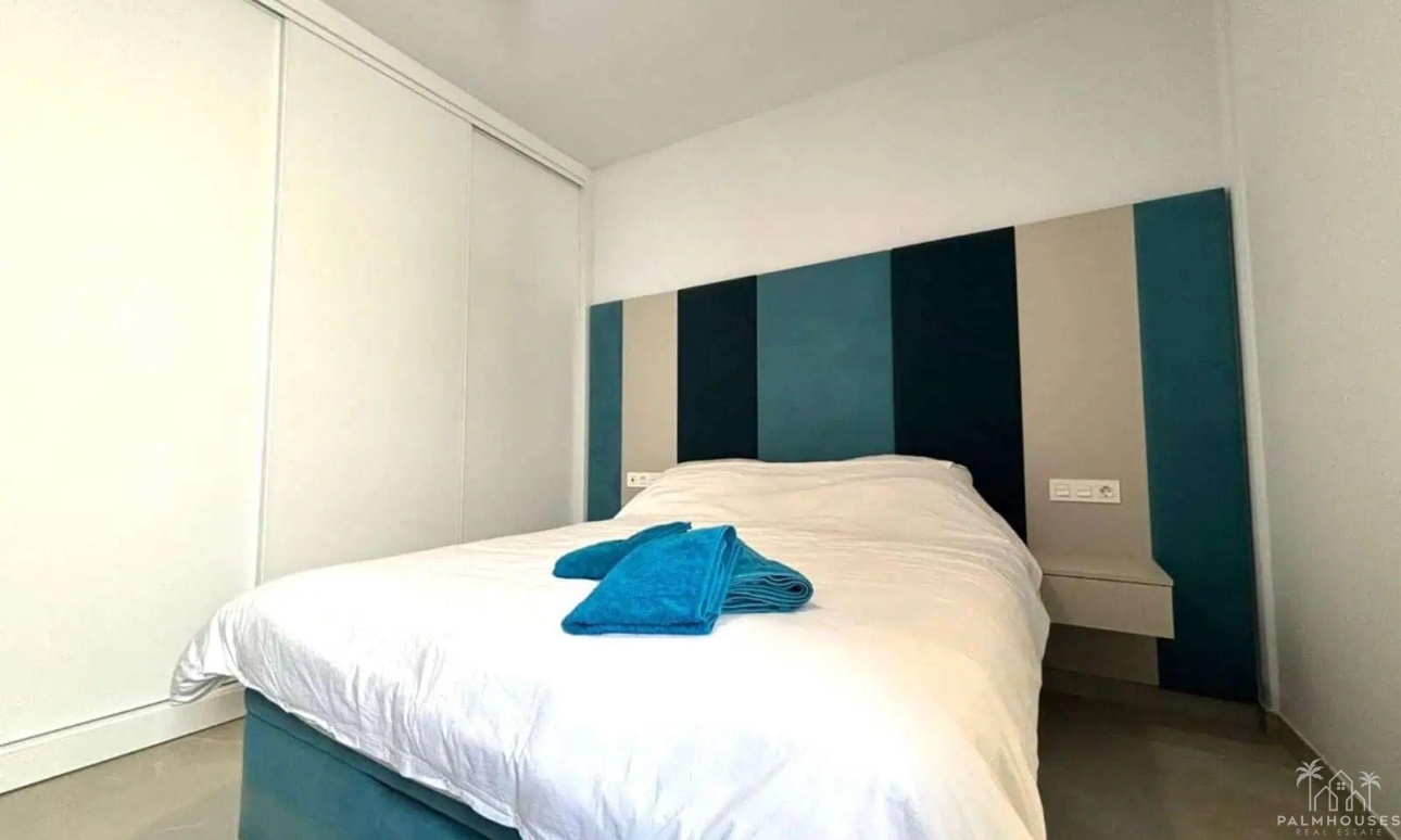 Resale - Apartments - Torrevieja - Las Piscinas Naturales