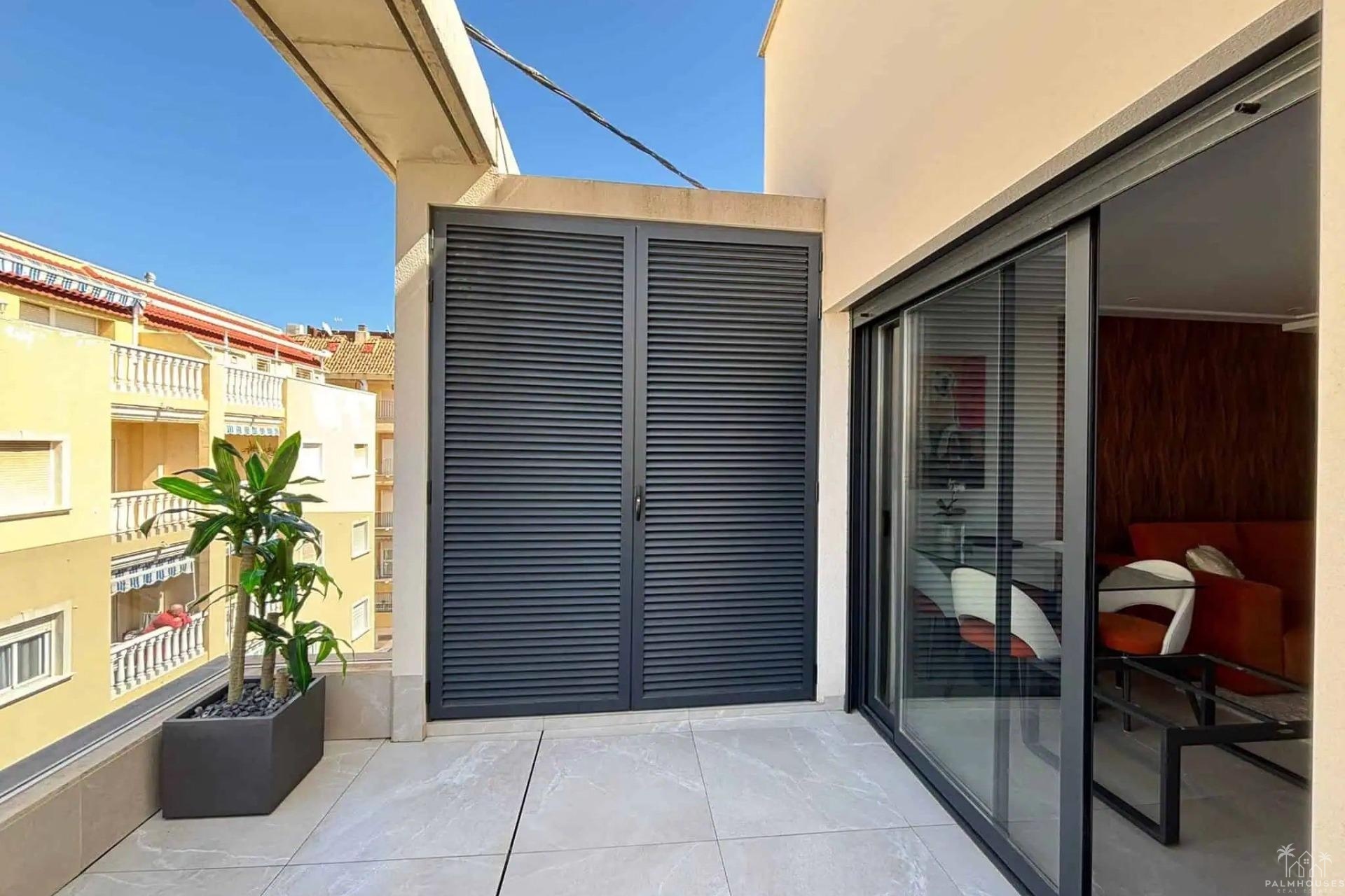 Resale - Apartments - Torrevieja - Las Piscinas Naturales