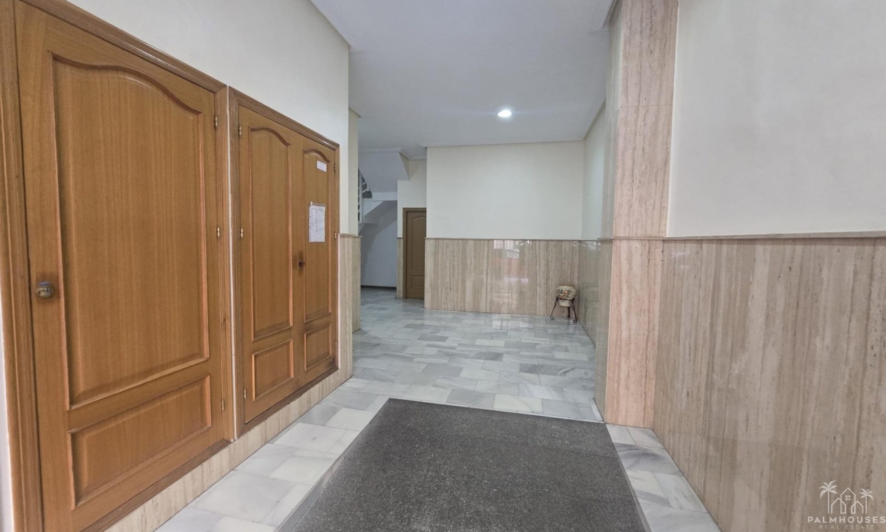 Resale - Apartments - Torrevieja - Las Piscinas Naturales