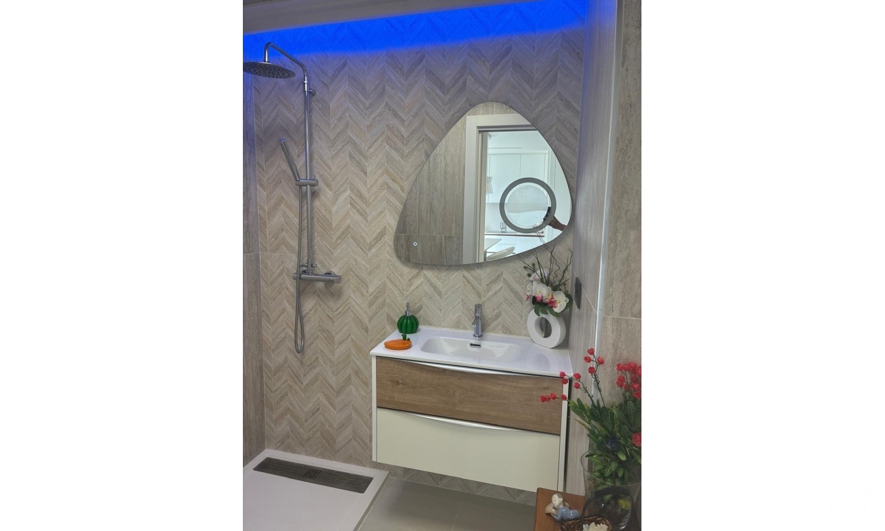 Resale - Apartments - Torrevieja - Los Balcones