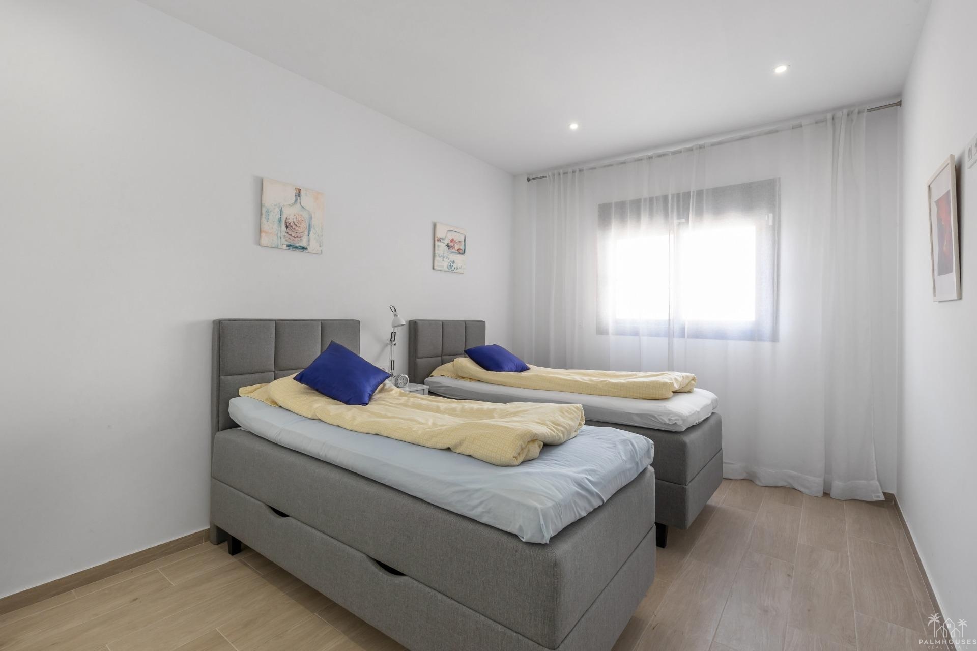 Resale - Apartments - Torrevieja - Los Frutales