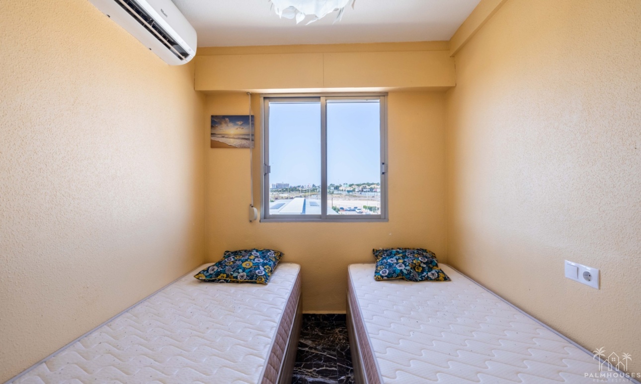 Resale - Apartments - Torrevieja - Mar azul