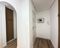 Resale - Apartments - Torrevieja - Parque de las Naciones