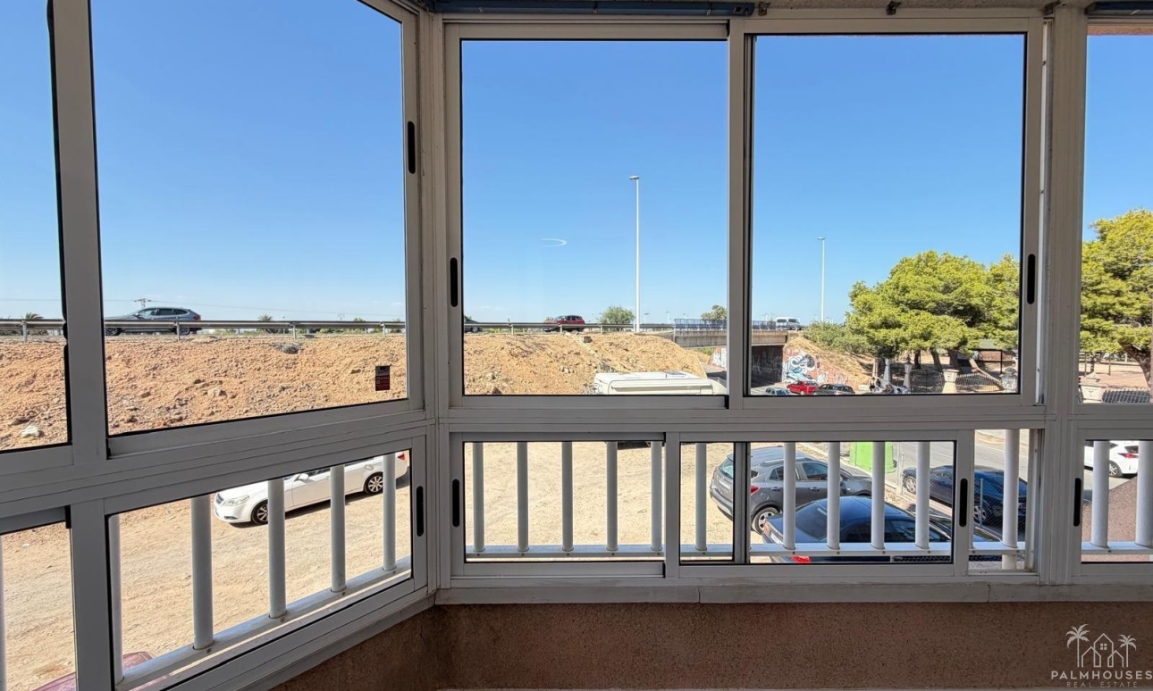 Resale - Apartments - Torrevieja - Parque de las Naciones