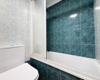 Resale - Apartments - Torrevieja - Parque de las Naciones