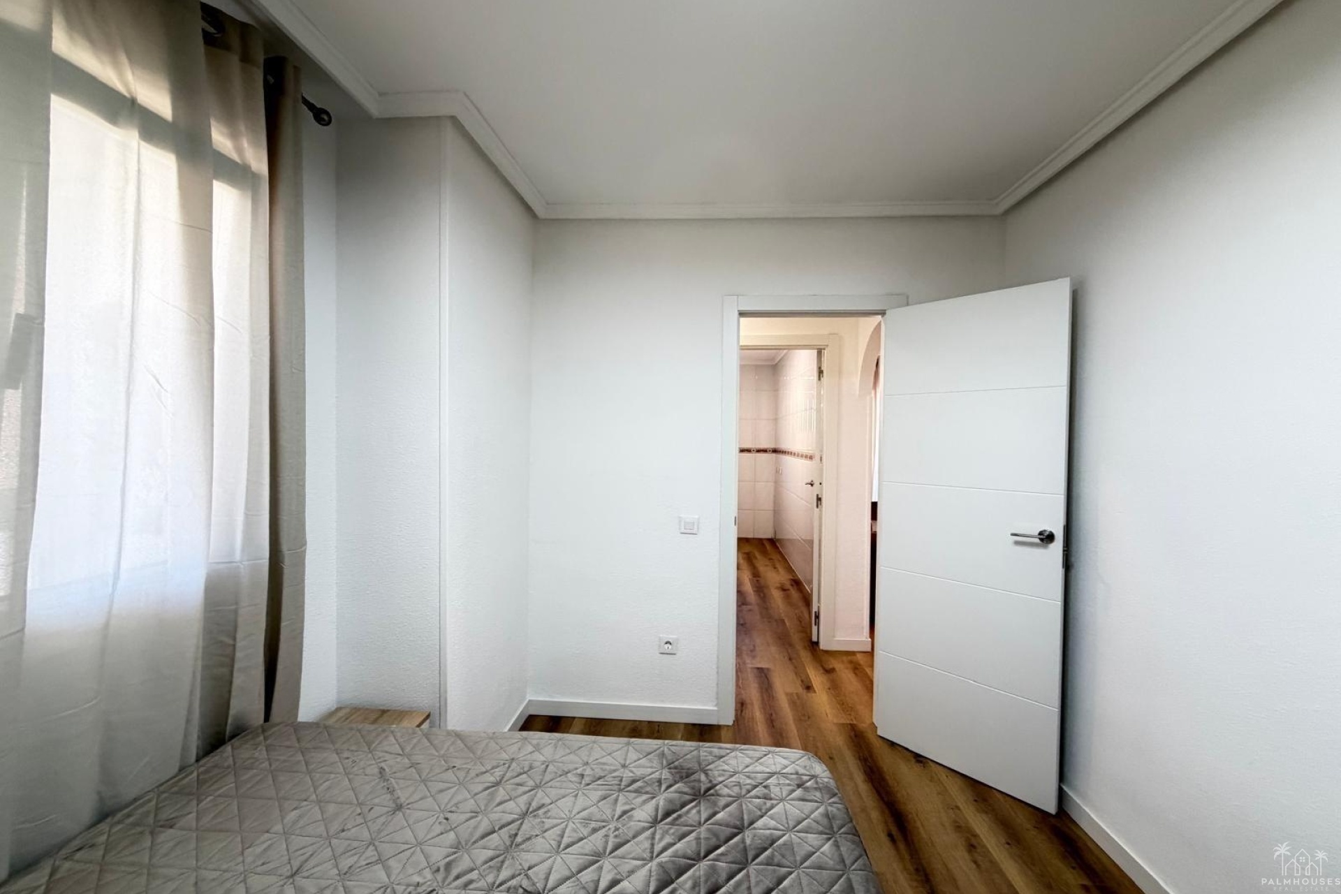 Resale - Apartments - Torrevieja - Parque de las Naciones