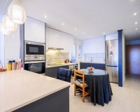 Resale - Apartments - Torrevieja - Paseo maritimo