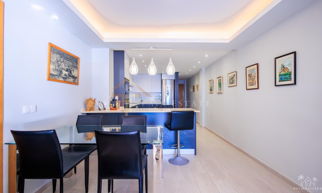 Resale - Apartments - Torrevieja - Paseo maritimo