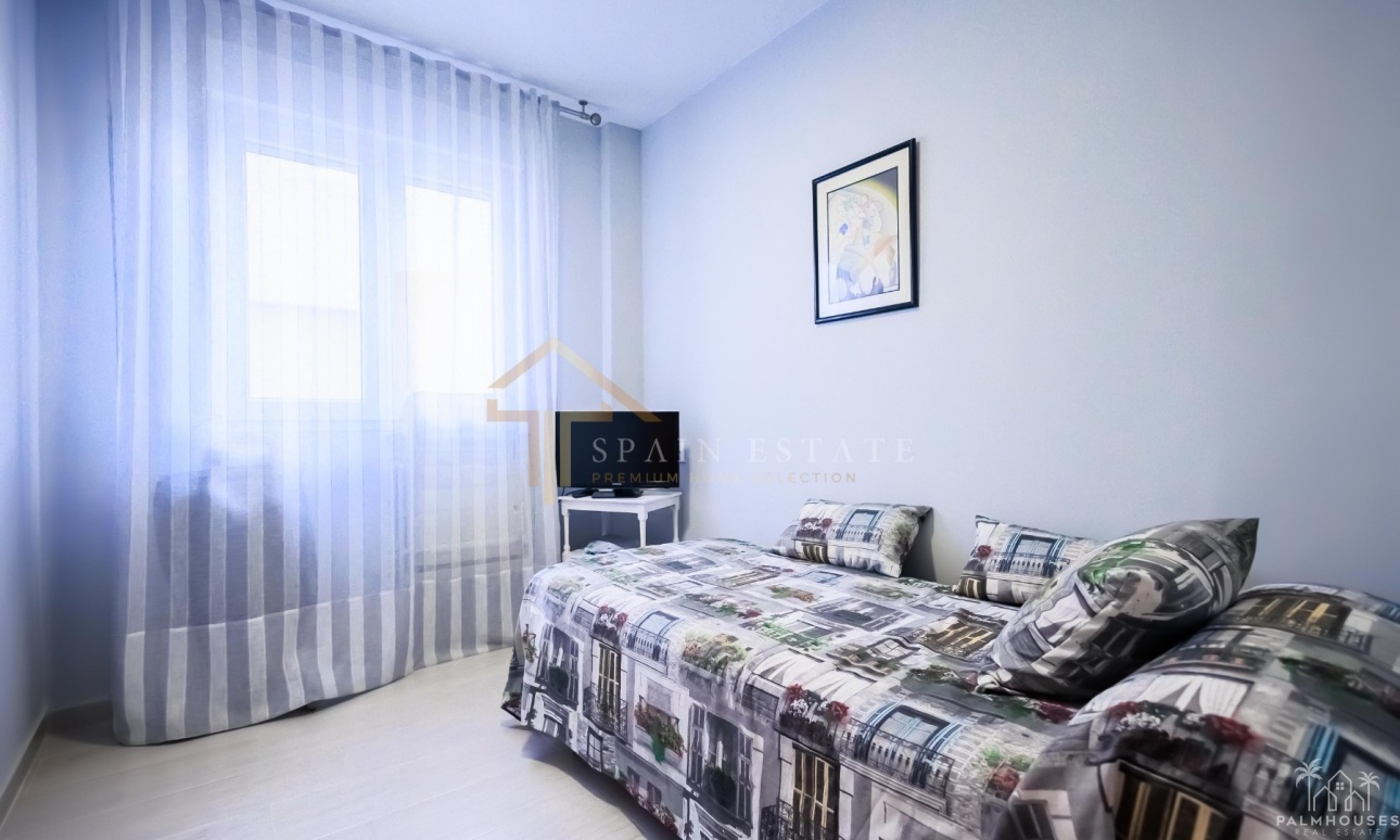 Resale - Apartments - Torrevieja - Paseo maritimo