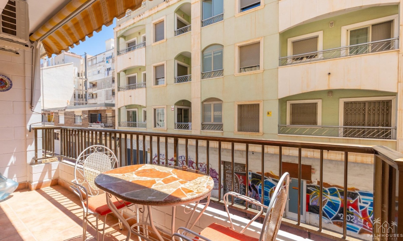 Resale - Apartments - Torrevieja - Paseo maritimo