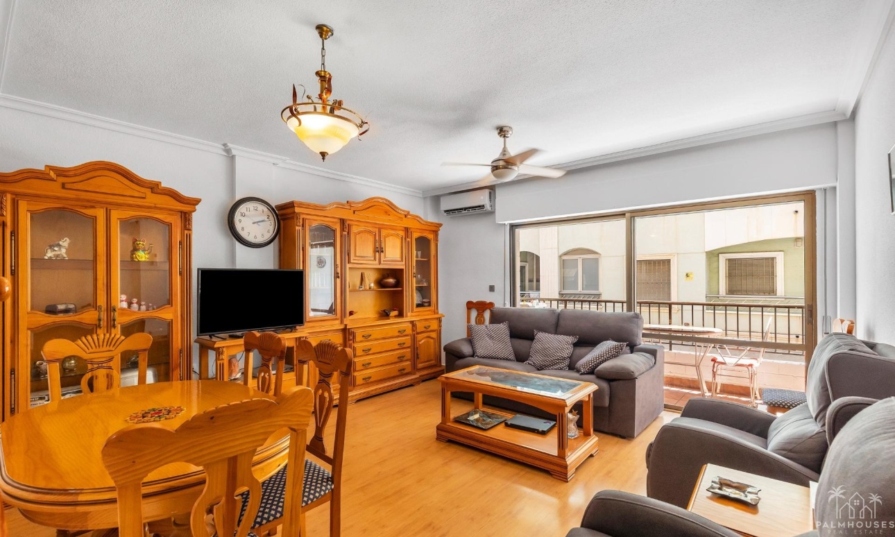 Resale - Apartments - Torrevieja - Paseo maritimo