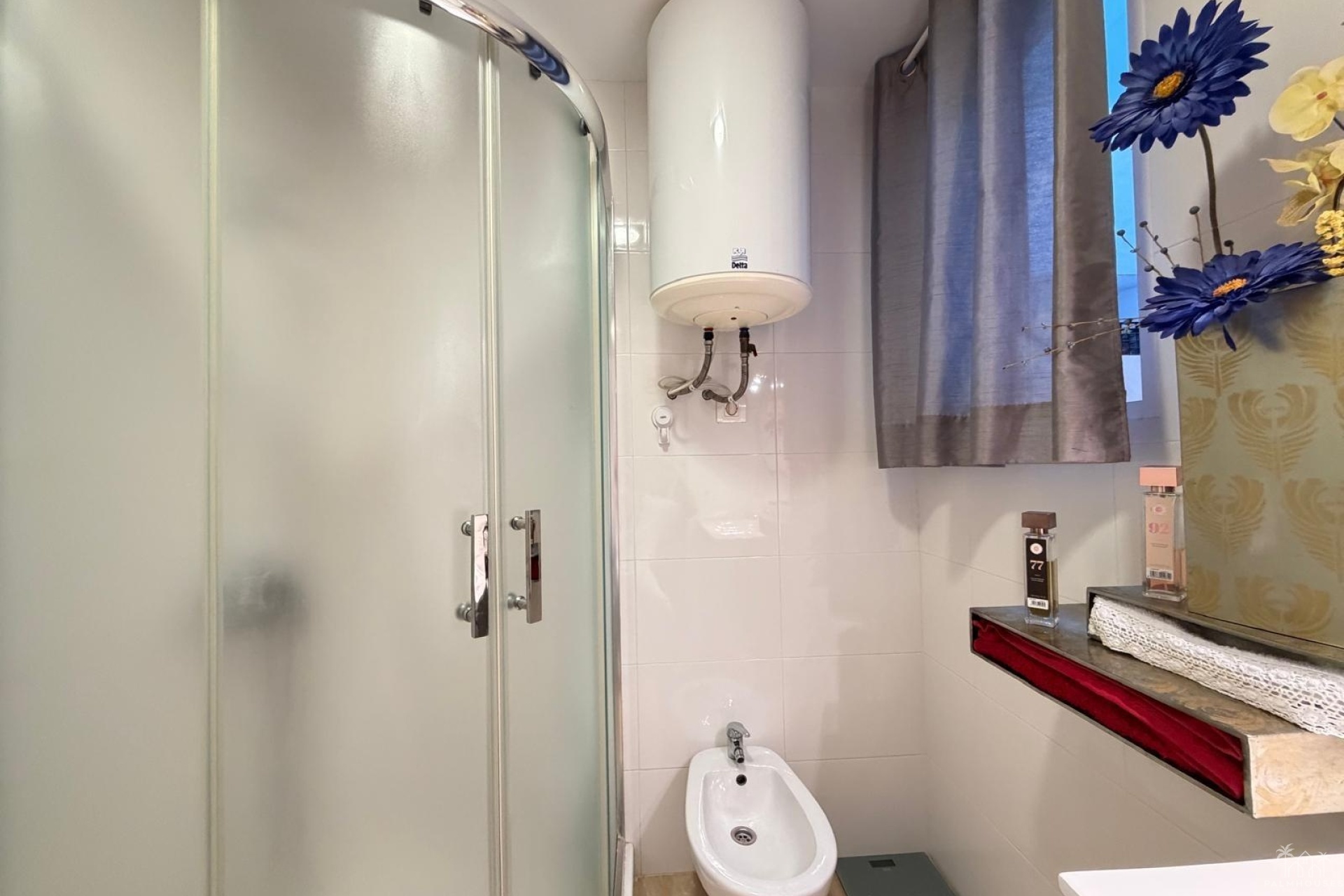 Resale - Apartments - Torrevieja - Paseo maritimo
