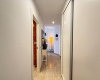 Resale - Apartments - Torrevieja - Paseo maritimo