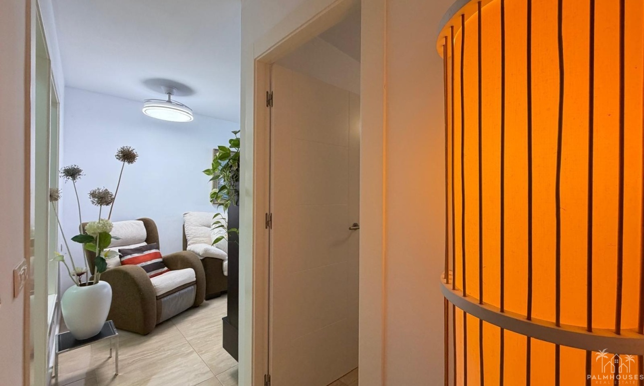 Resale - Apartments - Torrevieja - Paseo maritimo