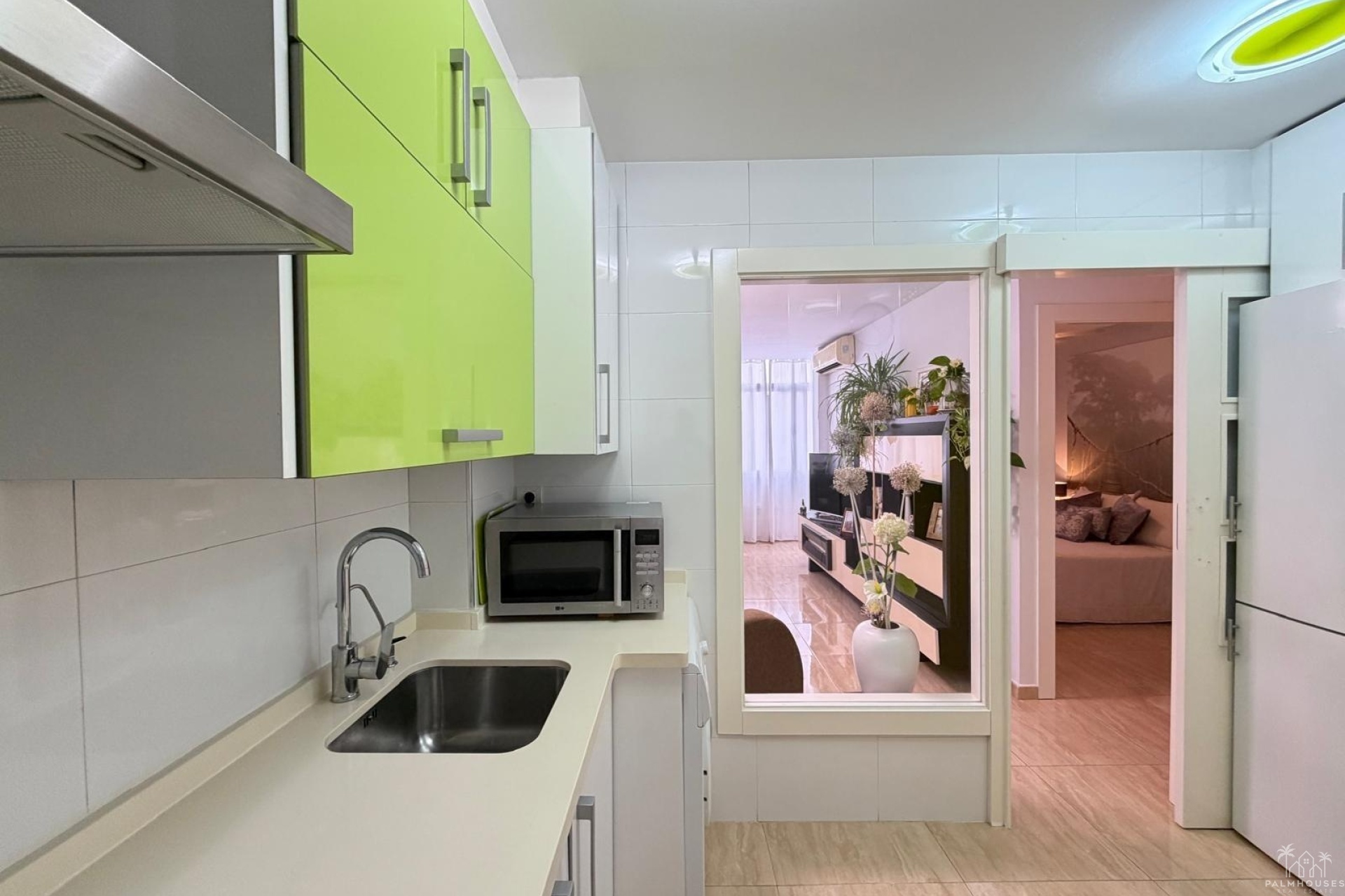 Resale - Apartments - Torrevieja - Paseo maritimo