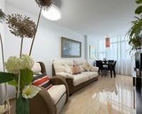 Resale - Apartments - Torrevieja - Paseo maritimo