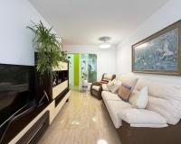 Resale - Apartments - Torrevieja - Paseo maritimo