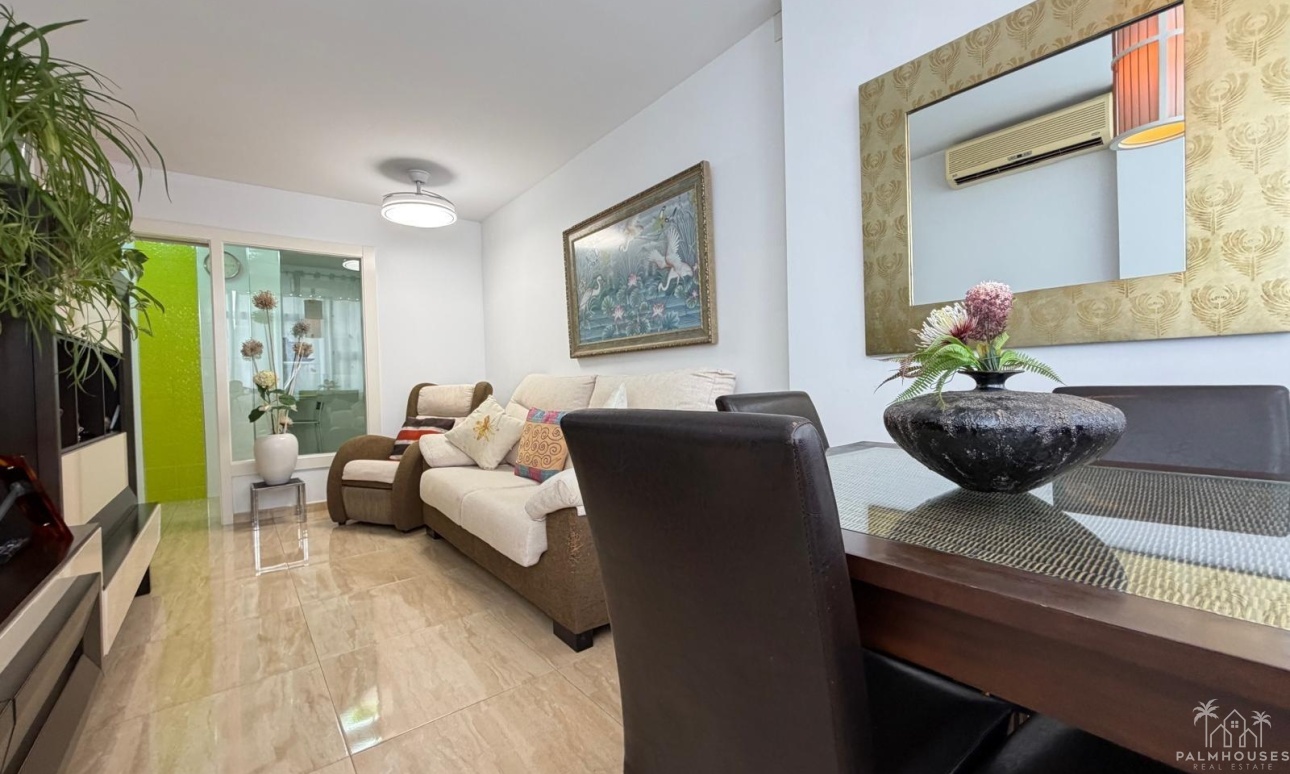 Resale - Apartments - Torrevieja - Paseo maritimo