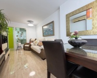 Resale - Apartments - Torrevieja - Paseo maritimo