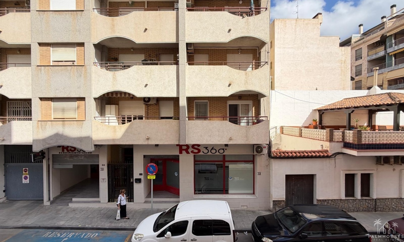 Resale - Apartments - Torrevieja - Paseo maritimo