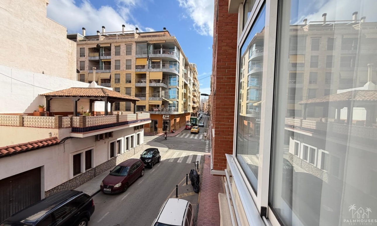 Resale - Apartments - Torrevieja - Paseo maritimo