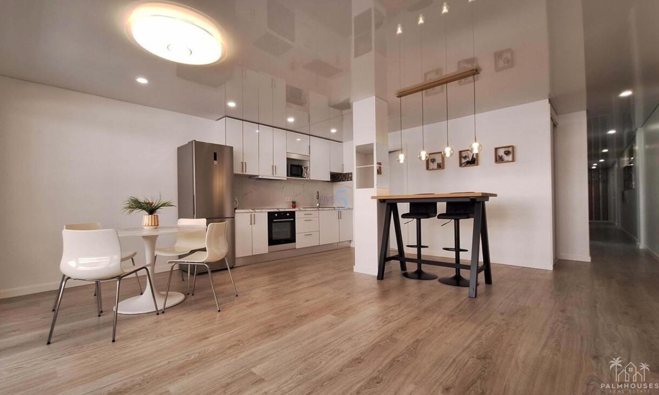 Resale - Apartments - Torrevieja - Playa Acecion