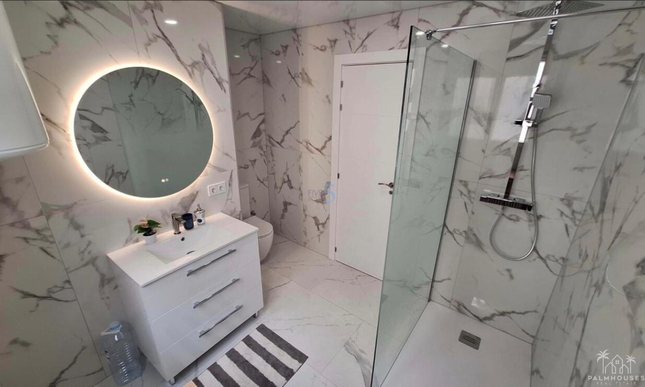 Resale - Apartments - Torrevieja - Playa Acecion