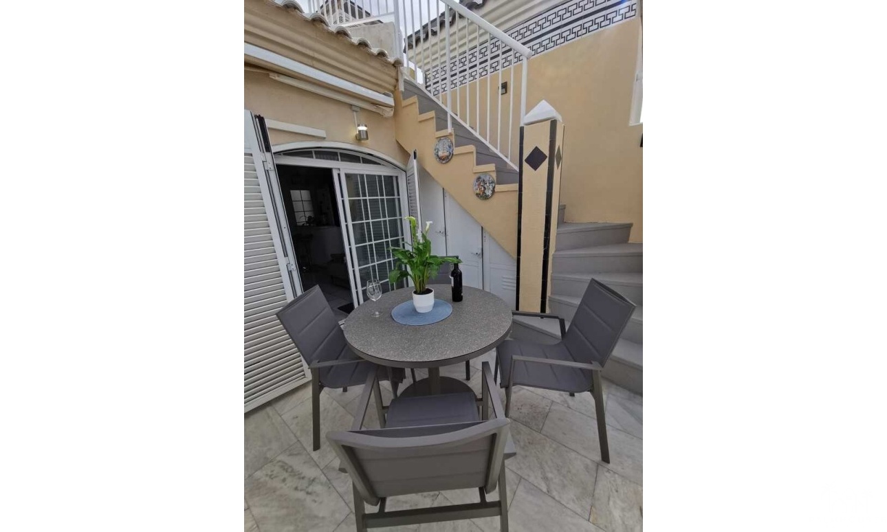 Resale - Apartments - Torrevieja - Playa de los Locos