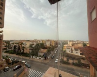 Resale - Apartments - Torrevieja - Playa de los Locos