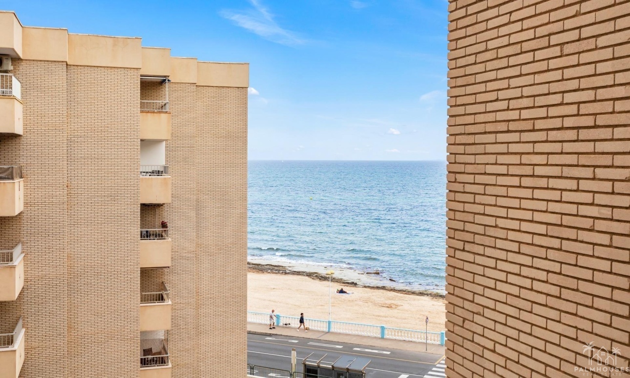 Resale - Apartments - Torrevieja - Playa de los Locos