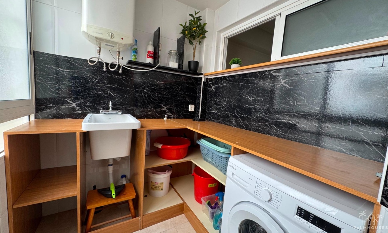 Resale - Apartments - Torrevieja - Playa de los Locos