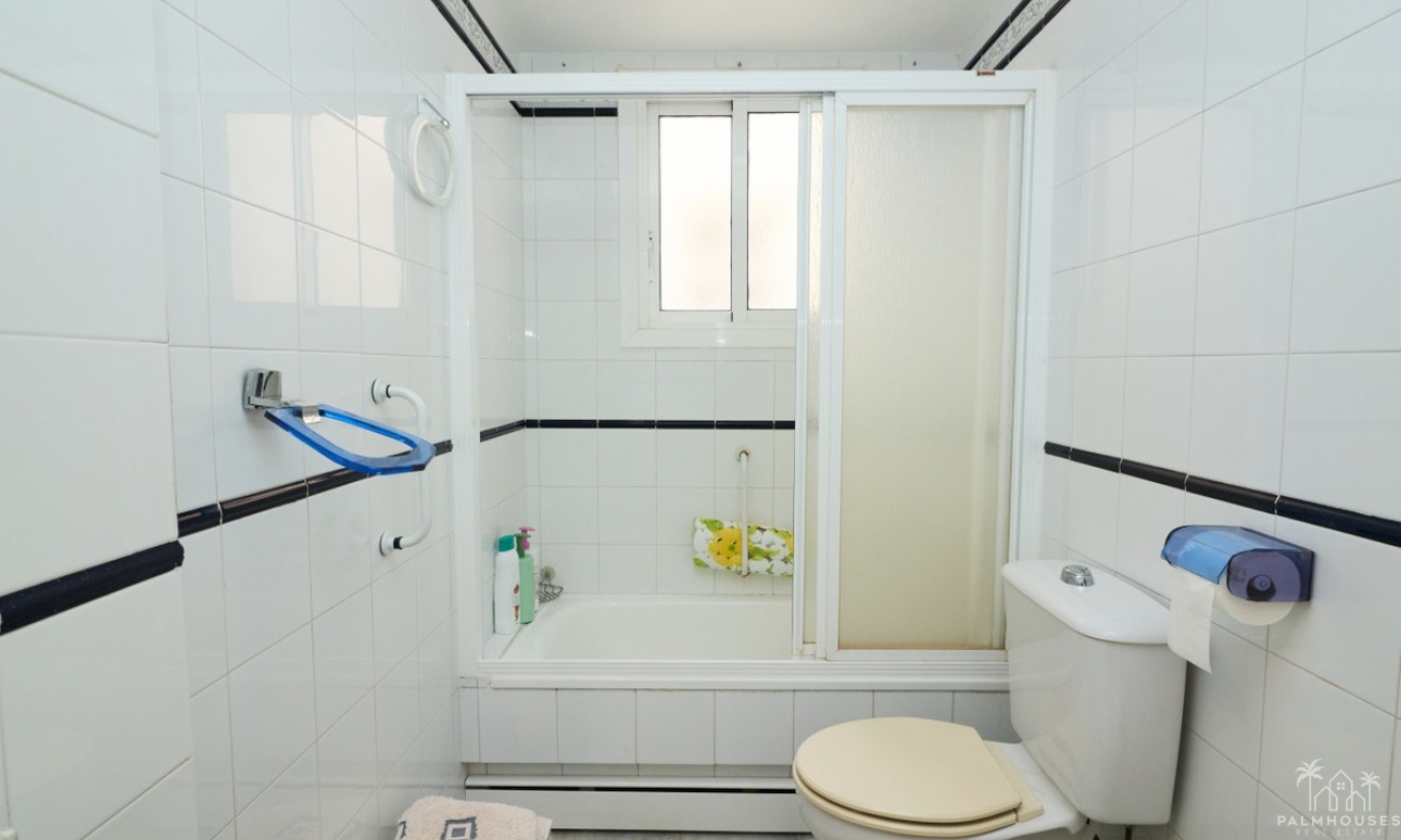 Resale - Apartments - Torrevieja - Playa de los Locos