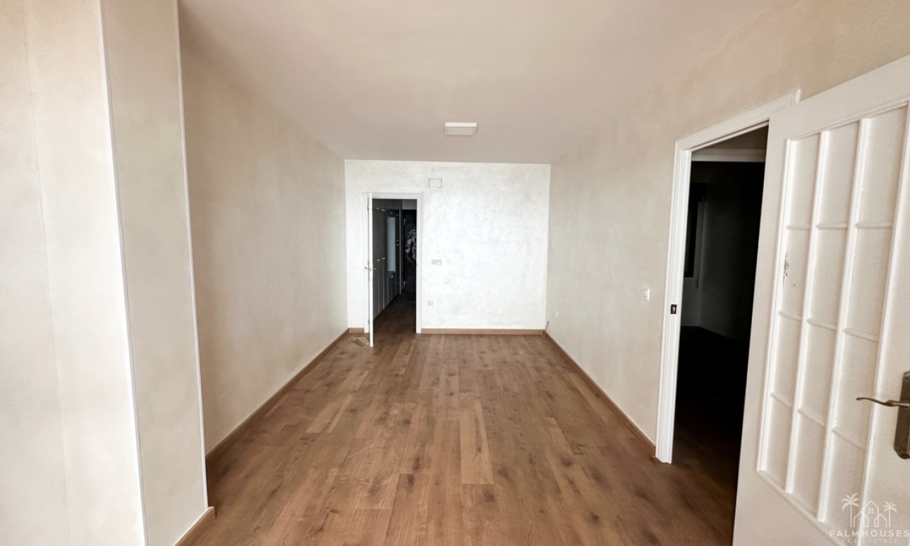 Resale - Apartments - Torrevieja - Playa de los Locos