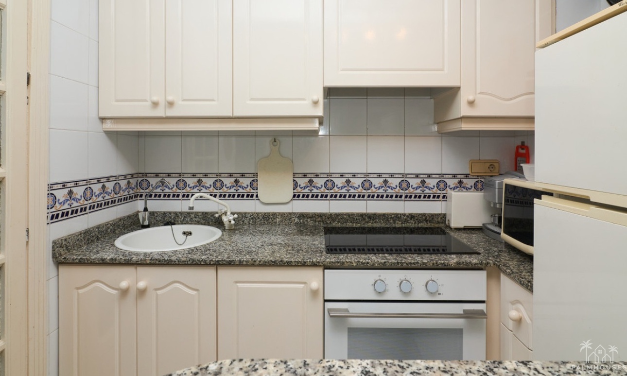 Resale - Apartments - Torrevieja - Playa de los Locos