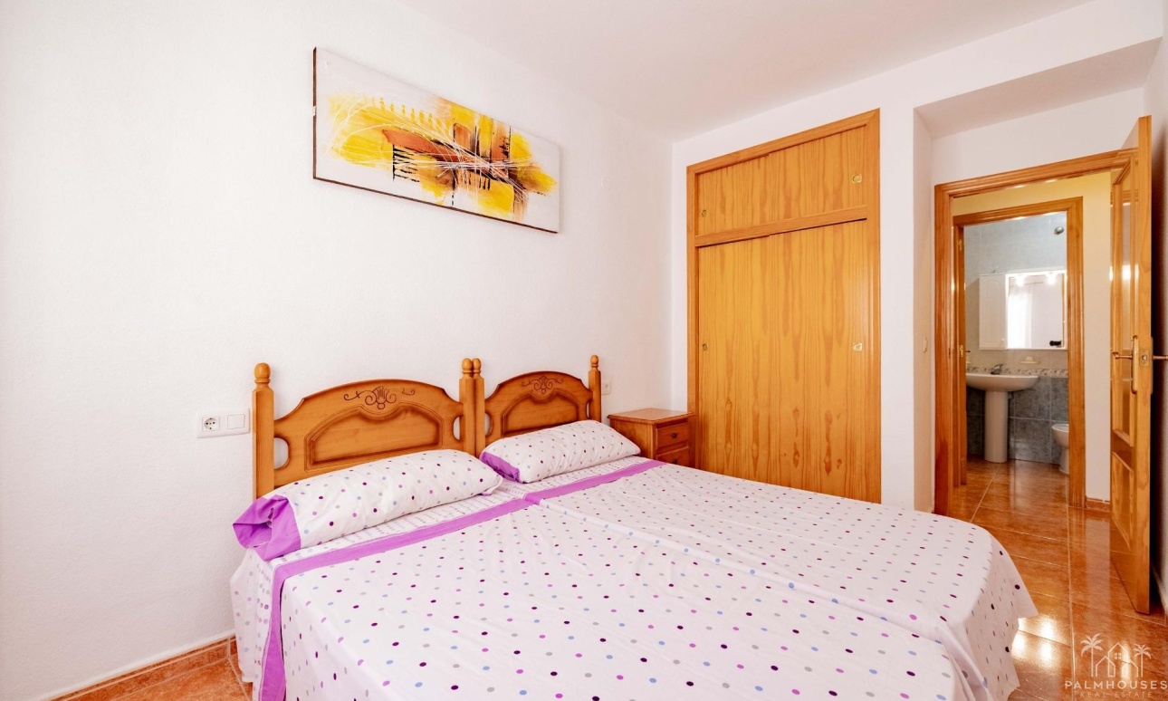 Resale - Apartments - Torrevieja - Playa de los Locos