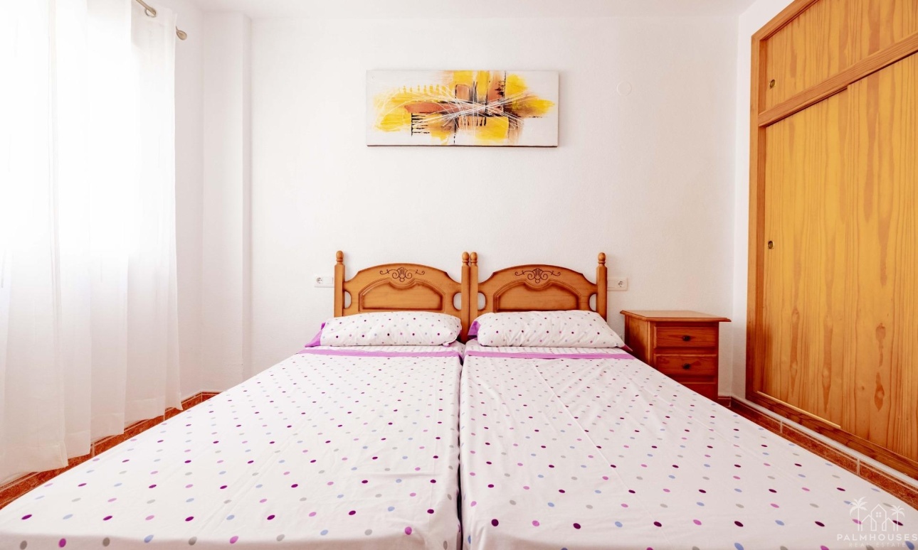 Resale - Apartments - Torrevieja - Playa de los Locos