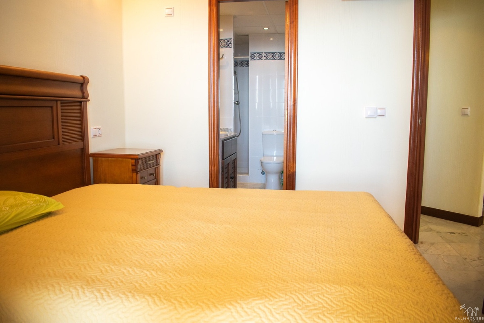 Resale - Apartments - Torrevieja - Playa de los Locos