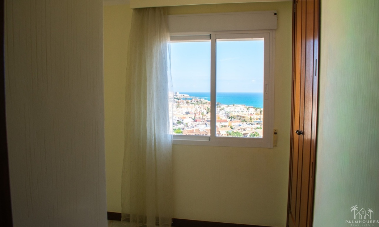 Resale - Apartments - Torrevieja - Playa de los Locos