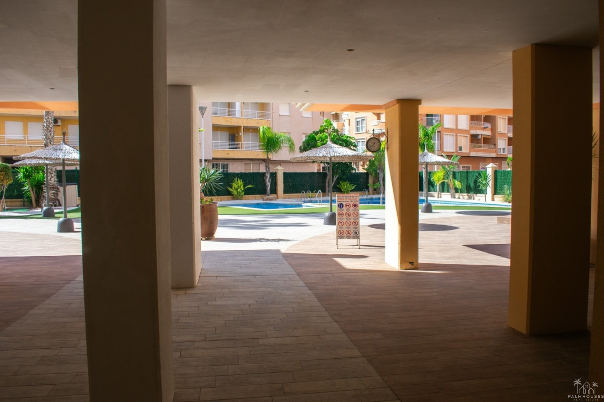 Resale - Apartments - Torrevieja - Playa de los Locos