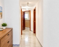 Resale - Apartments - Torrevieja - Playa de los Locos