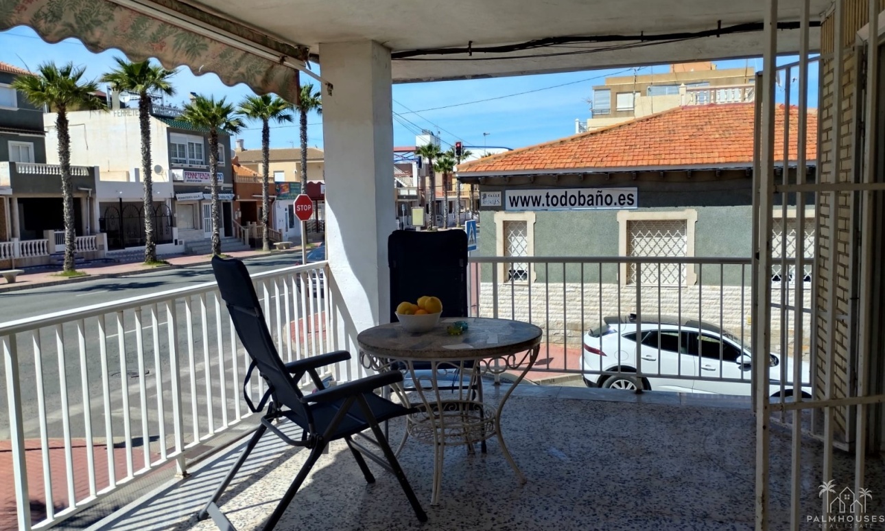 Resale - Apartments - Torrevieja - Playa de los Naufragos