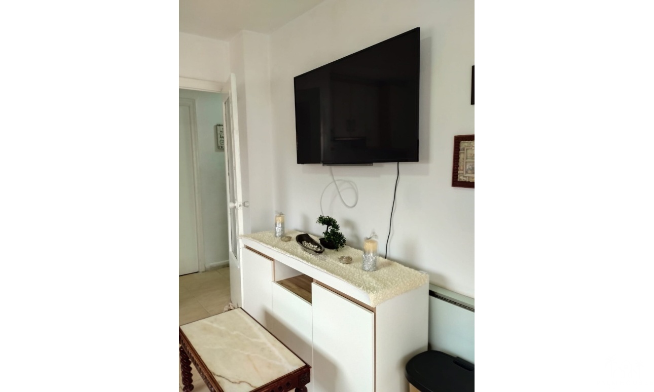 Resale - Apartments - Torrevieja - Playa de los Naufragos