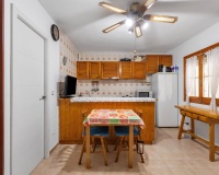 Resale - Apartments - Torrevieja - Playa de los Naufragos