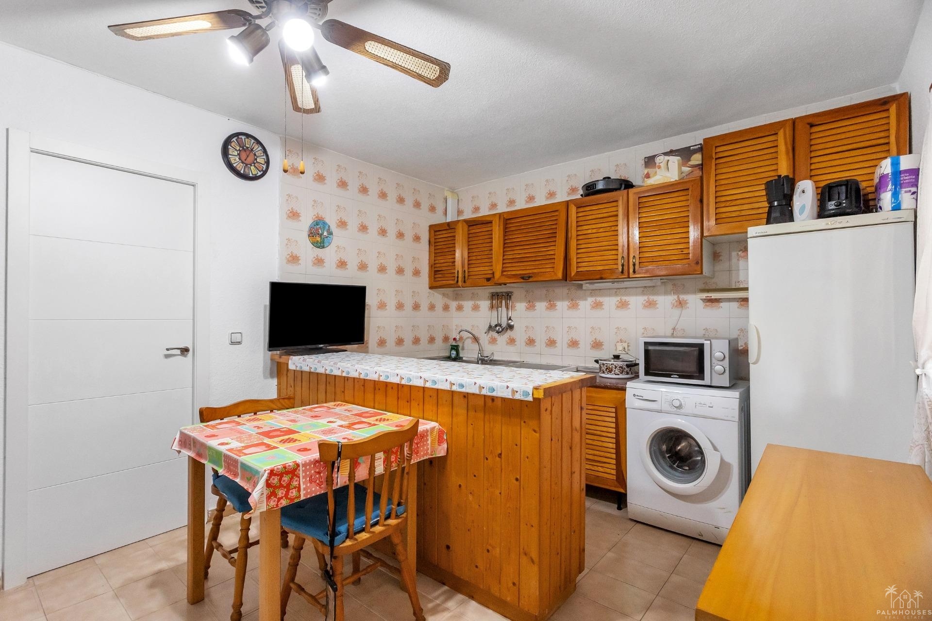 Resale - Apartments - Torrevieja - Playa de los Naufragos