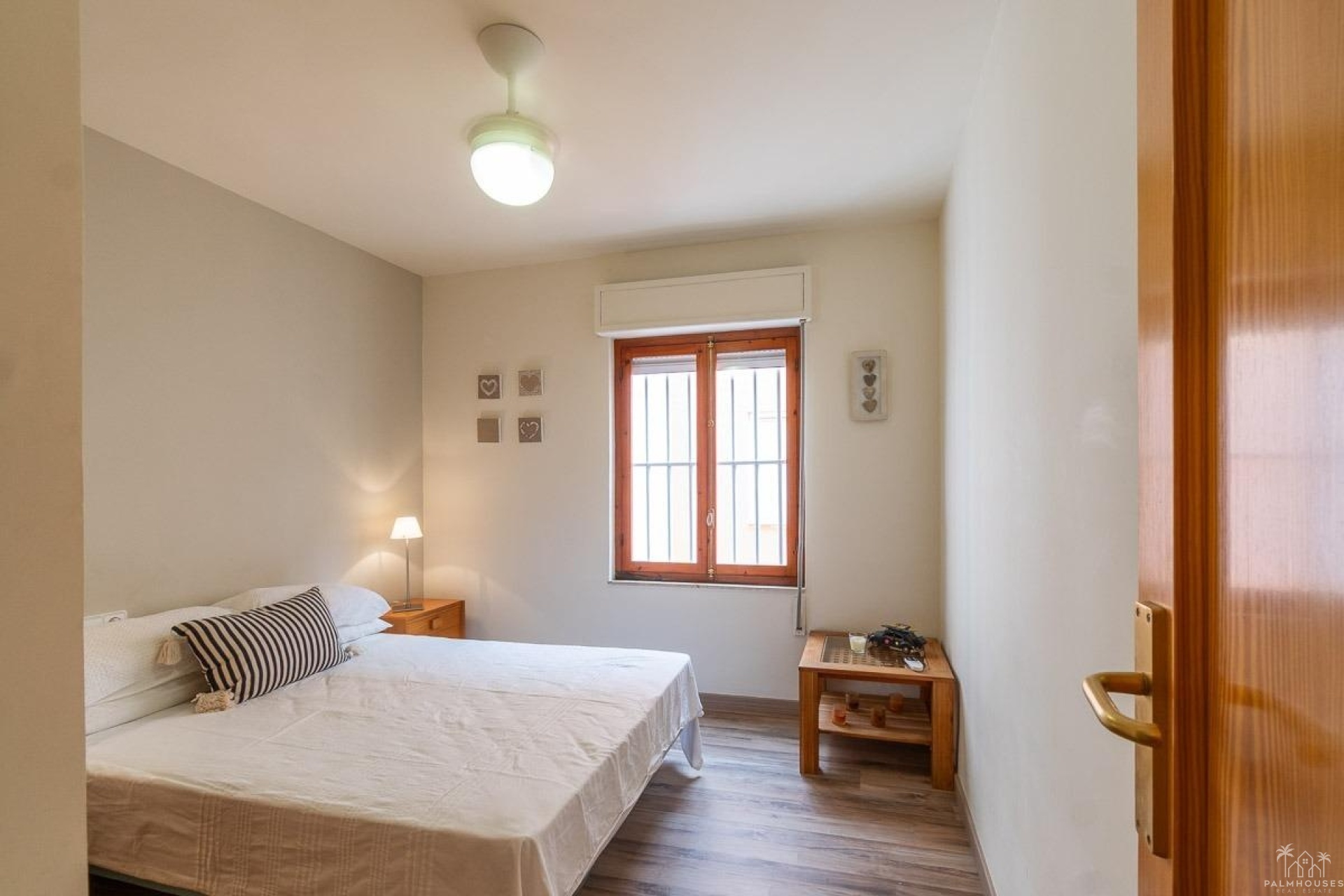 Resale - Apartments - Torrevieja - Playa de los Naufragos