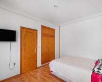 Resale - Apartments - Torrevieja - Playa del cura