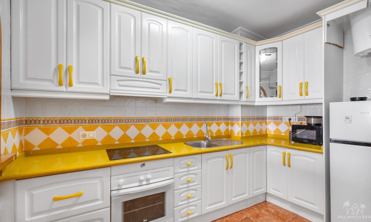 Resale - Apartments - Torrevieja - Playa del cura