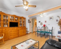 Resale - Apartments - Torrevieja - Playa del cura