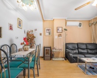 Resale - Apartments - Torrevieja - Playa del cura