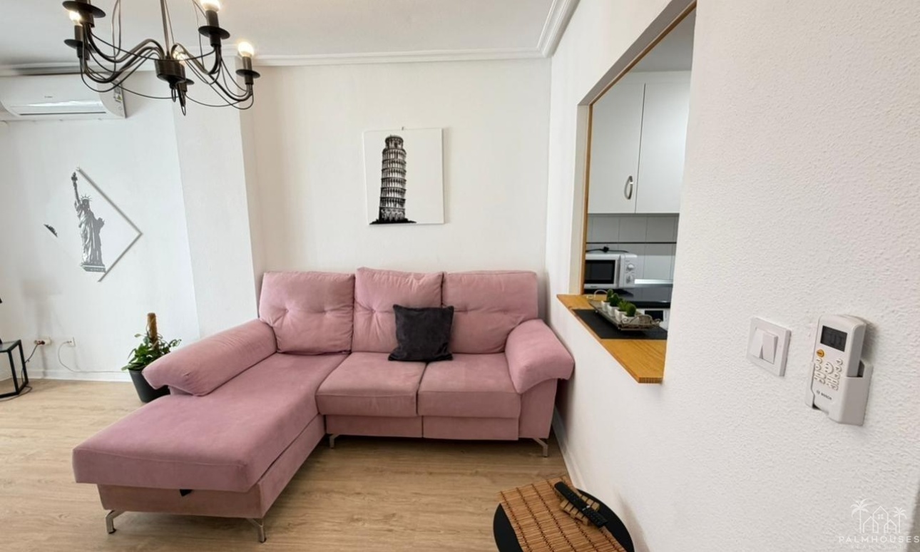 Resale - Apartments - Torrevieja - Playa del cura